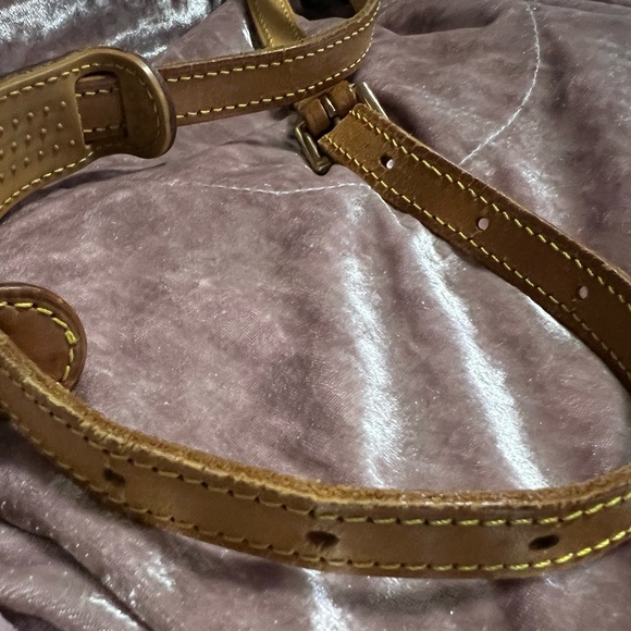 Louis Vuitton Mini St. Cloud - Picture 8 of 15